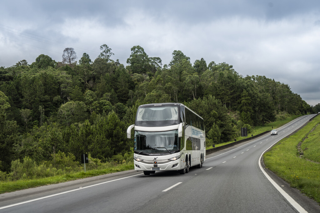 Volvo Buses cresce em fretamento no Brasil e mantém grandes entregas para o exterior