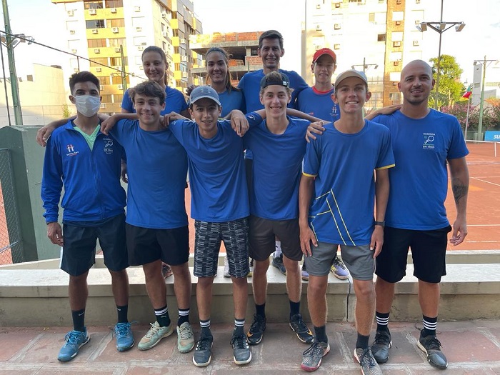 Atletas do Instituto Icaro, de Curitiba, disputam o Brasil Juniors Cup e o Banana Bowl