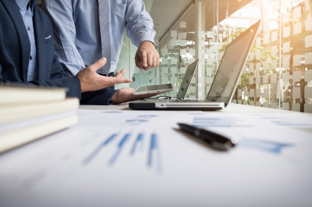 CLT ou PJ: O mercado de TI está aberto para as duas modalidades?