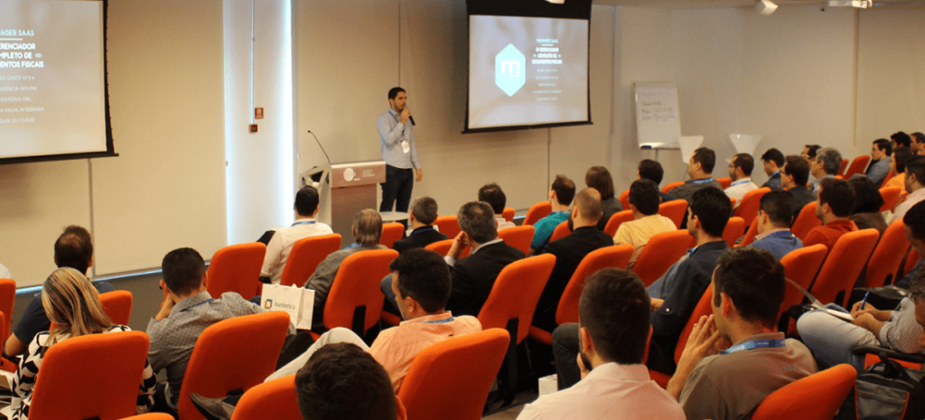 Evento debate desafios das software houses e soluções para o crescimento das empresas em Maringá