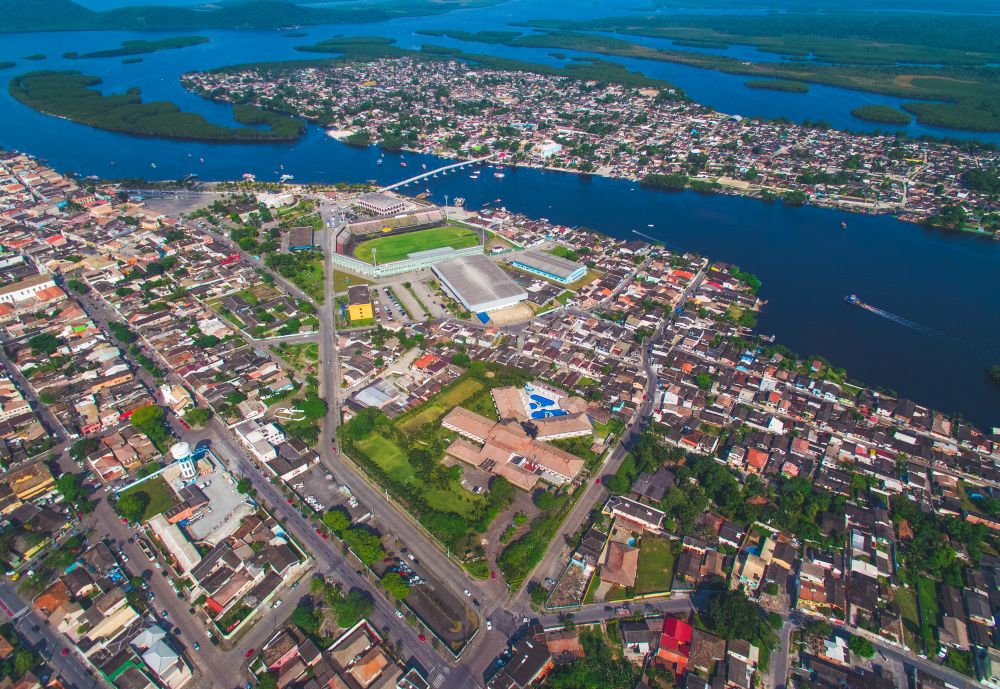 Lazer, tranquilidade e tarifas promocionais esperam os hóspedes do Camboa Paranaguá