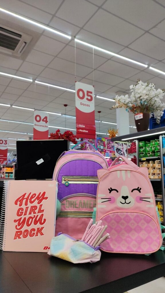 Casa China inicia temporada de Volta às Aulas com variedade de 5 milhões de itens
