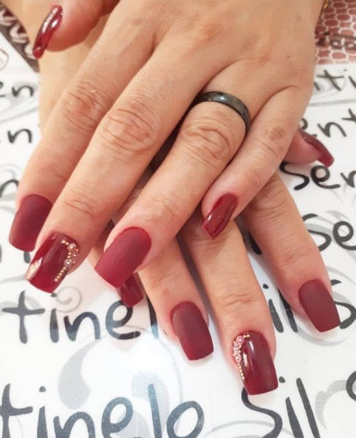 Tutorial de unhas para arrasar na reunião online