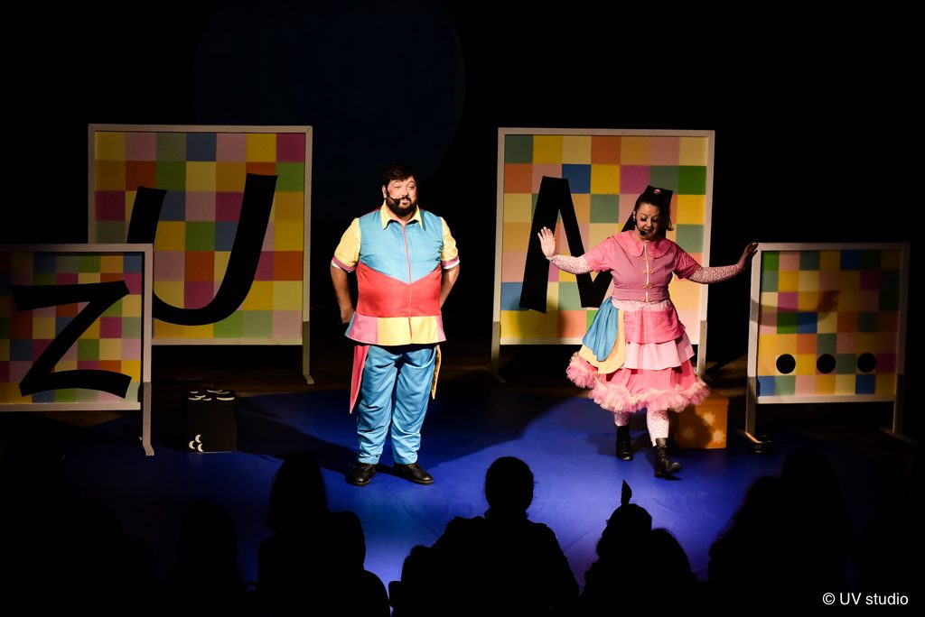 Musical "Zum Zum Zum" volta em cartaz no Teatro Zé Maria