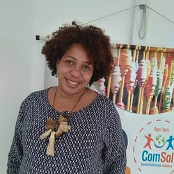 Artesã Cristina Pereira