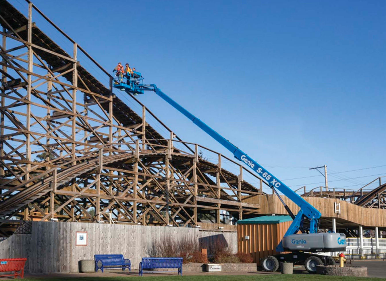 Boom Lift - Genie S-65 XC Diesel