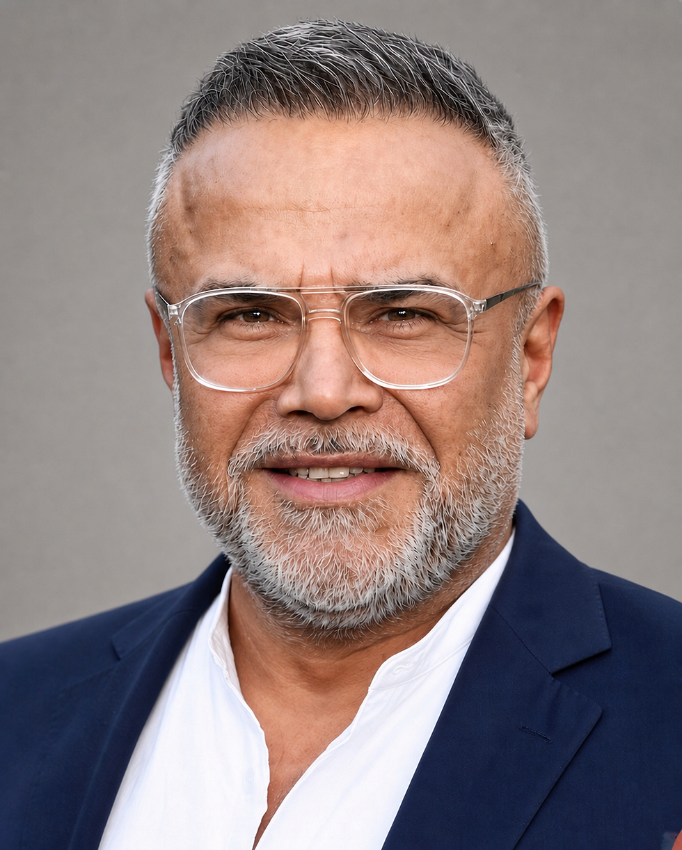 Ali Ertan Toprak neutral-professionell.png