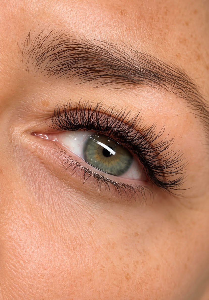 What Affects Lash Retention? Expert Tips from a Wembley Lash Technician