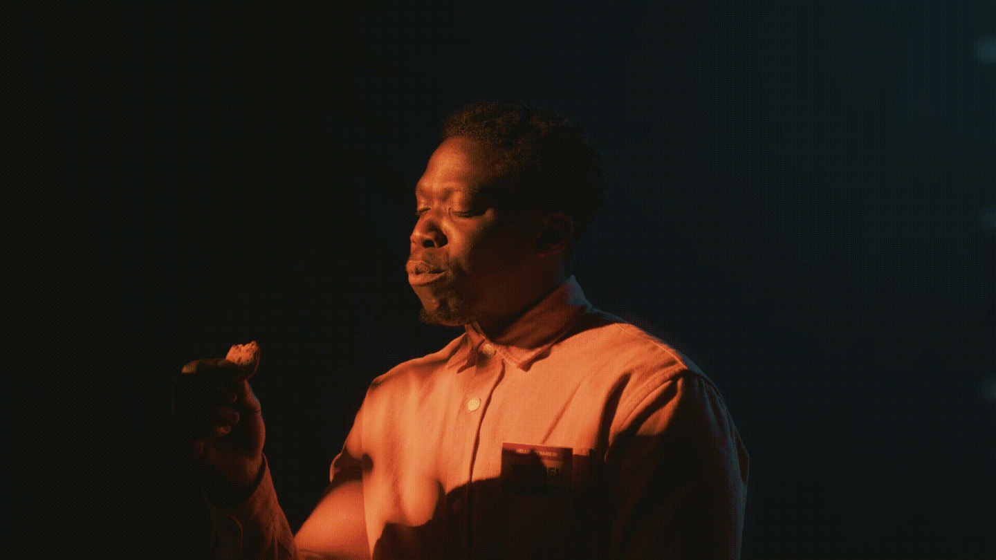SAMUEL (3).gif