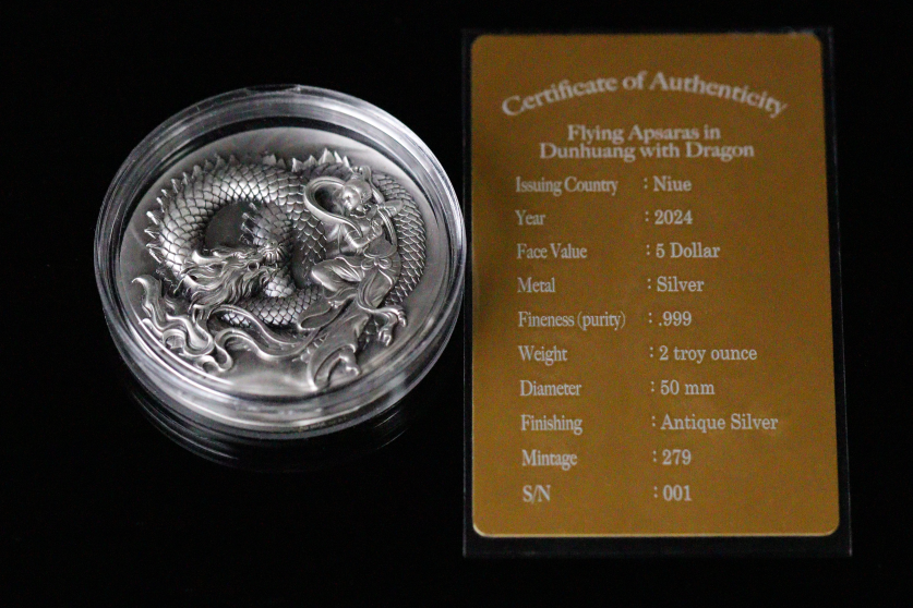 Miniature : Flying Apsaras at Mogao Caves with Dragon 2 oz Silver Coin $5 Niue 2024