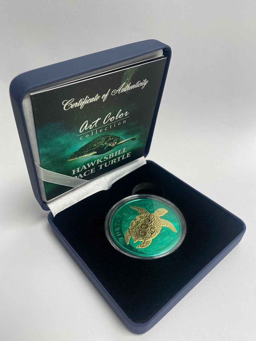 Miniatura: SPACE TURTLE Hawksbill Turtle 1 oz Silver Colorized Coin Niue 2022