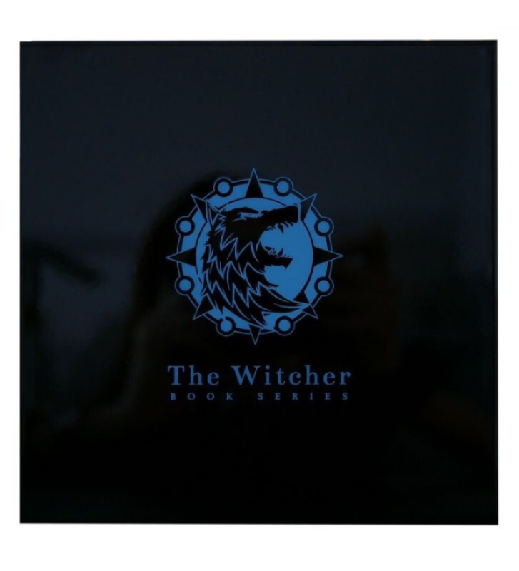 Miniatura: Season of Storms - The Witcher Book Series, 1kg Kilo High Relief Silver 2025