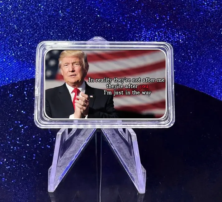 Miniatura: Trump 2024 Liberty 1oz .999 Fine Silver Art Bar Colorized