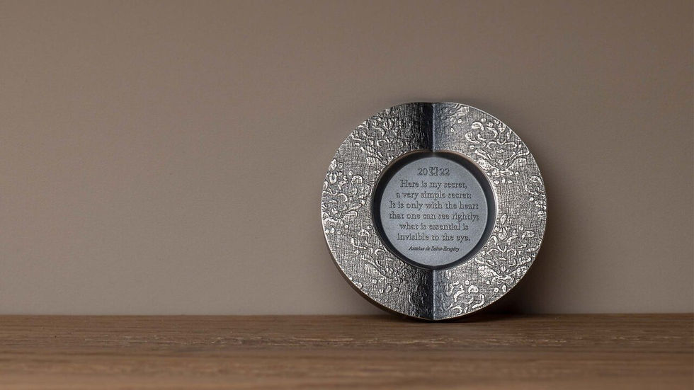 Miniatura: SECRET HEART 1 Oz Silver Coin 5$ Cook Islands 2022
