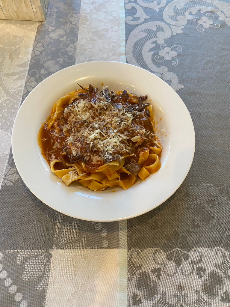 Ragu alla bolognese.jpeg