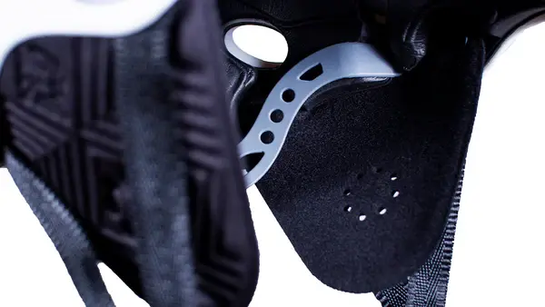 Miniatura: Casco Renegade / Dakine
