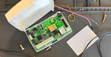 New Wi-Fi Direct TrueSecure 1-Door Edge Controller Cuts Costs by Half for SMB Access Control