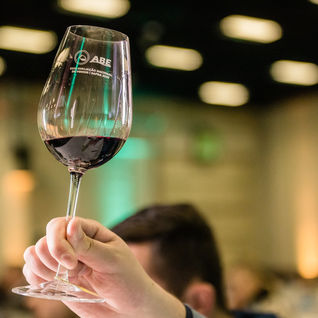 Avaliação Nacional de Vinhos: evento já tem data marcada e acontece somente de forma presencial