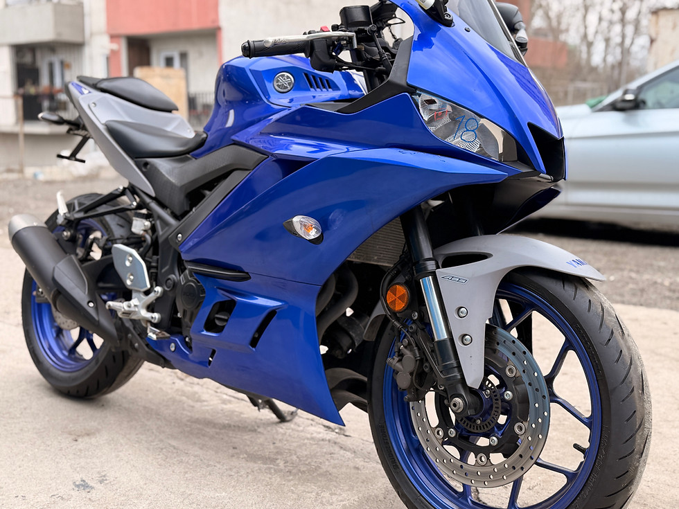 Thumbnail: Yamaha R3 (განბაჟებული)