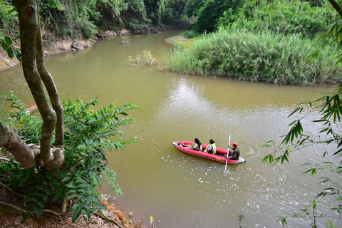 Book your private canoeing safari today and immerse yourself in the natural beauty of Khao Sok National Park!