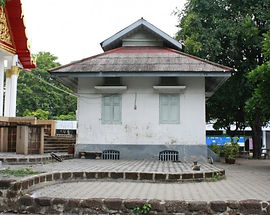 วัดพระยาออก จังหวัดลพบุรี