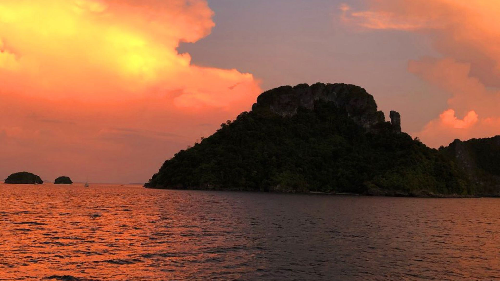 Half Day Trip Krabi 7 ISLANDS Sunset Tour Private Longtail Boat
