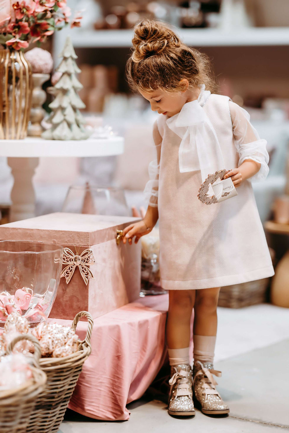 Miniatyrbild: Blouse Tulle White / Silver Bow