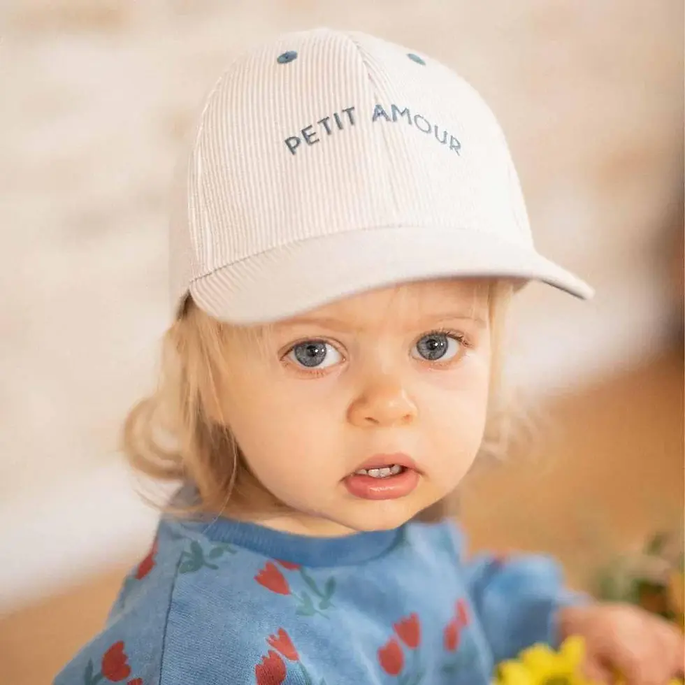 Miniatyrbild: Chamaye Hat Petit Amour