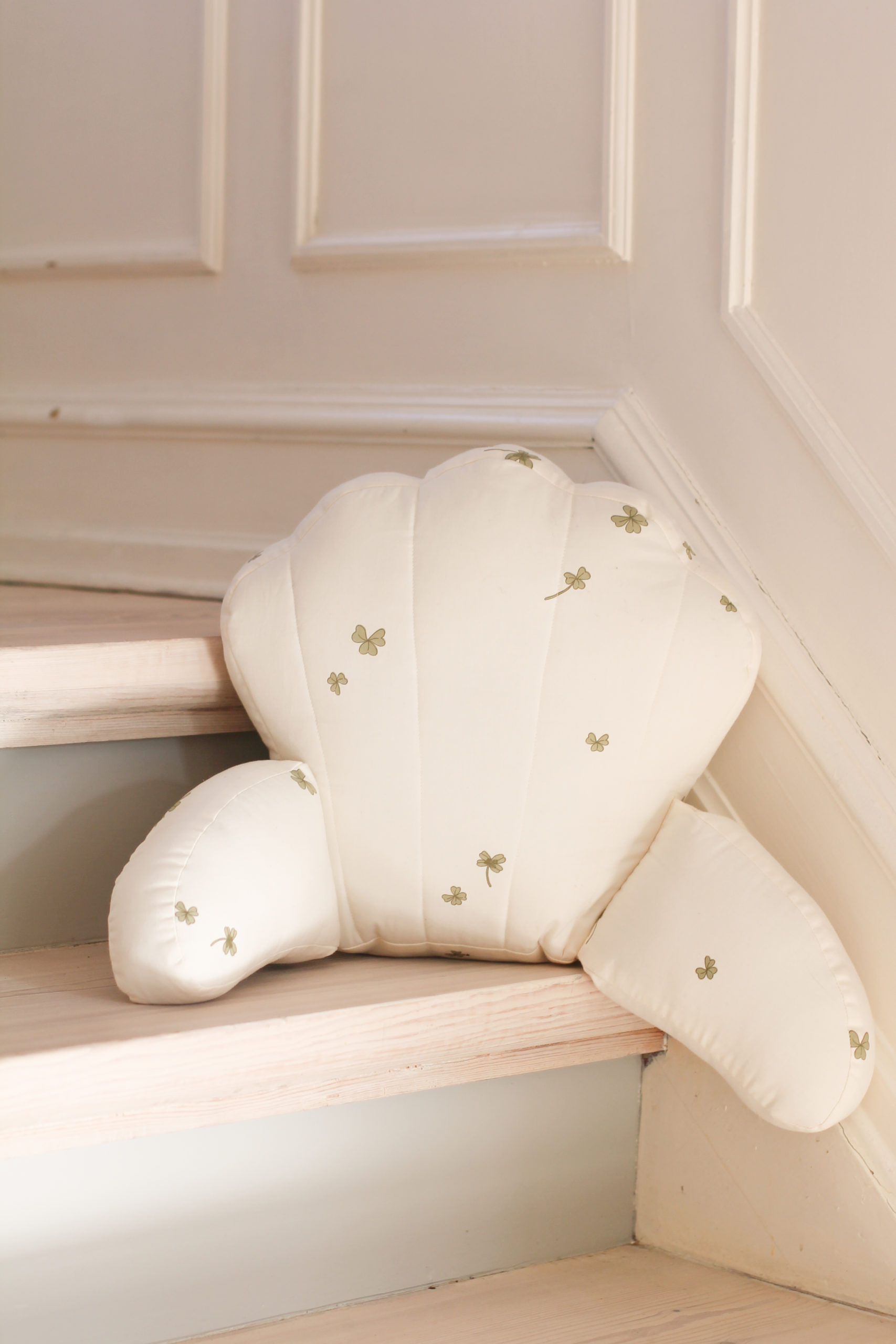 Pram Pillow Clover