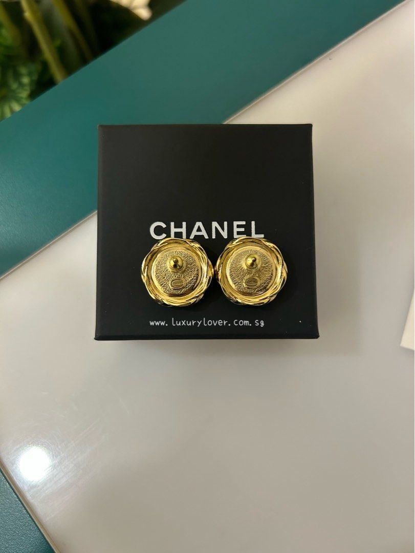 Thumbnail: LNIB Chanel 22A Black/Gold CC Stud Earrings