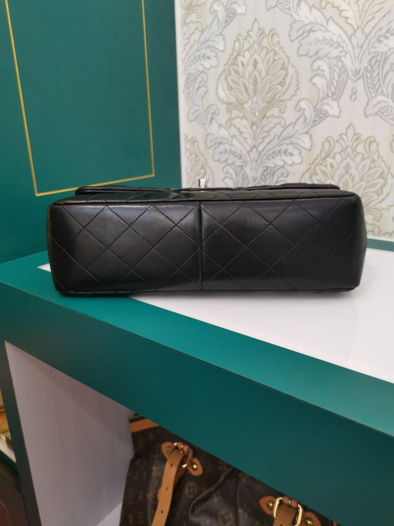 Thumbnail: #15 Chanel Jumbo Double Flap Black Lamb SHW