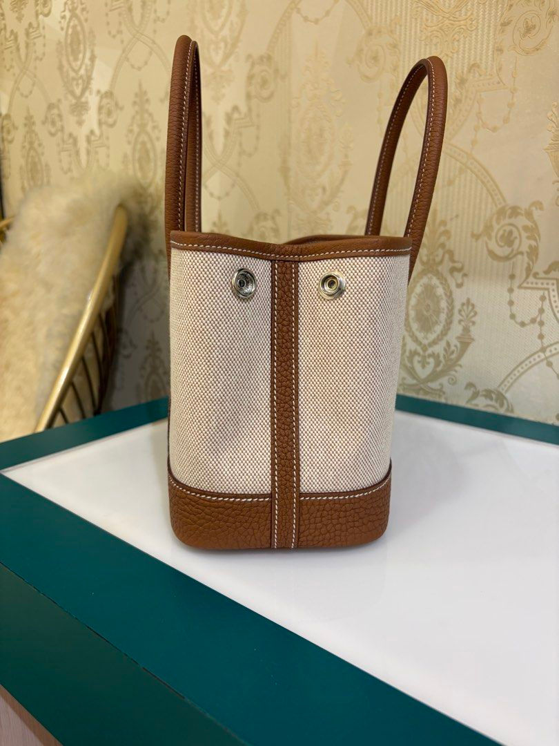 Thumbnail: Hermes Neo Garden Party 23 Bag Ecru-Beige/Gold Canvas(CashS$6,600)