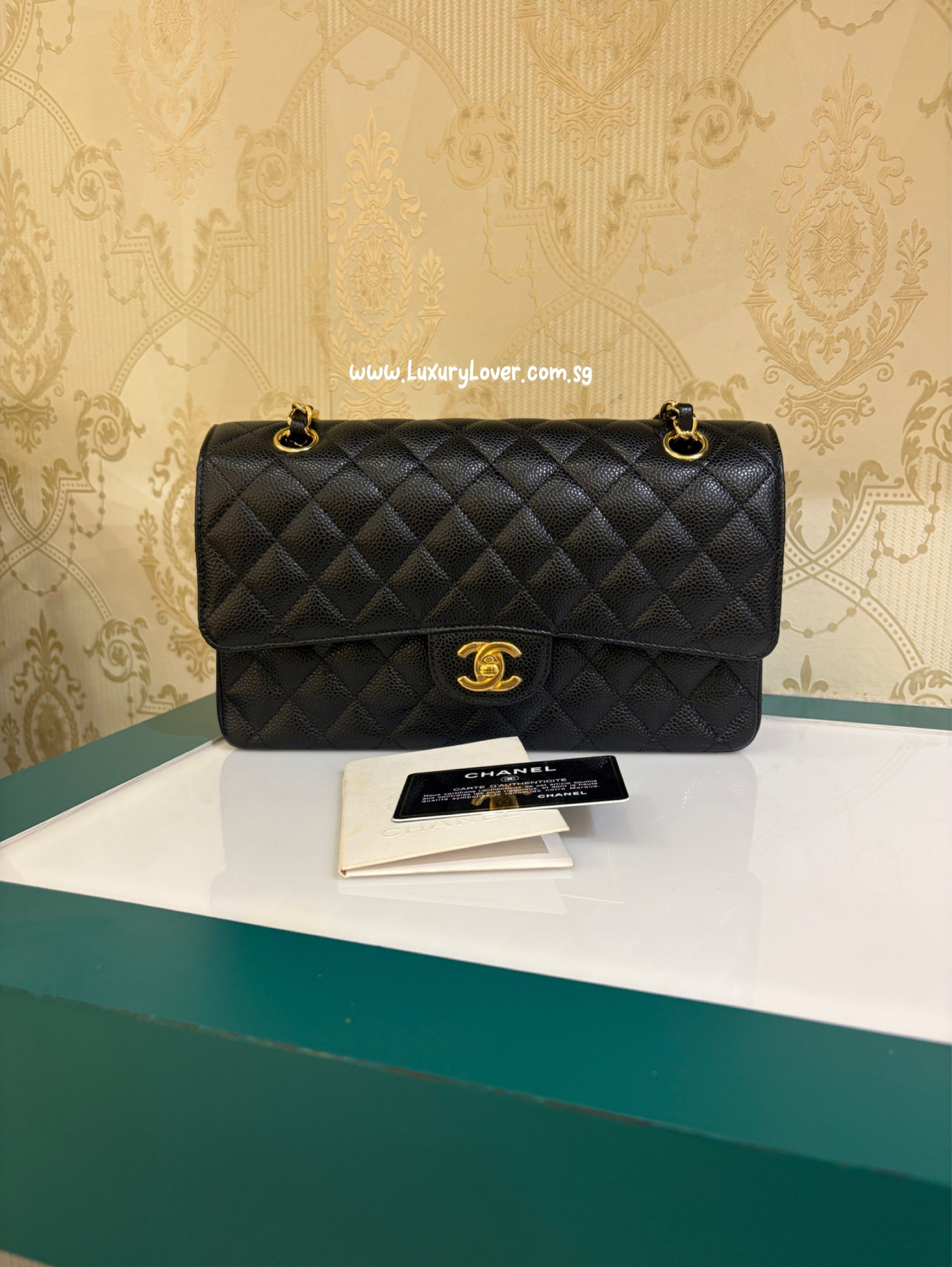 Chanel Classic Double Flap Medium Black Caviar GHW