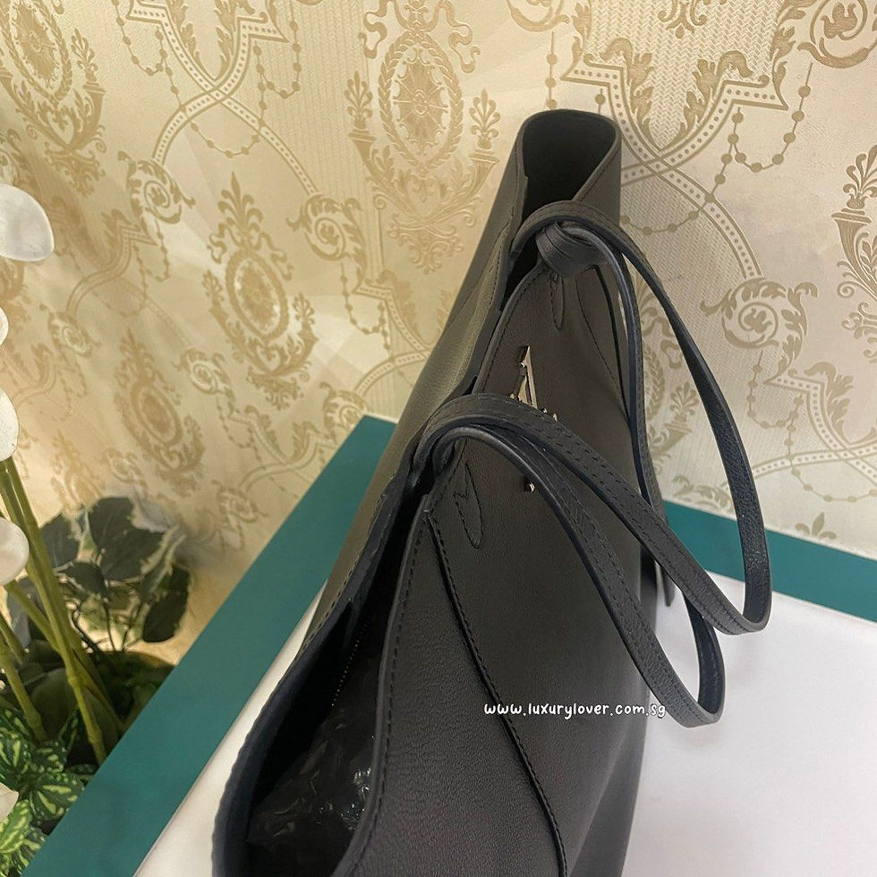 Thumbnail: Like New Louis Vuitton LV Lockme Cabas Tote Black Calf SHW