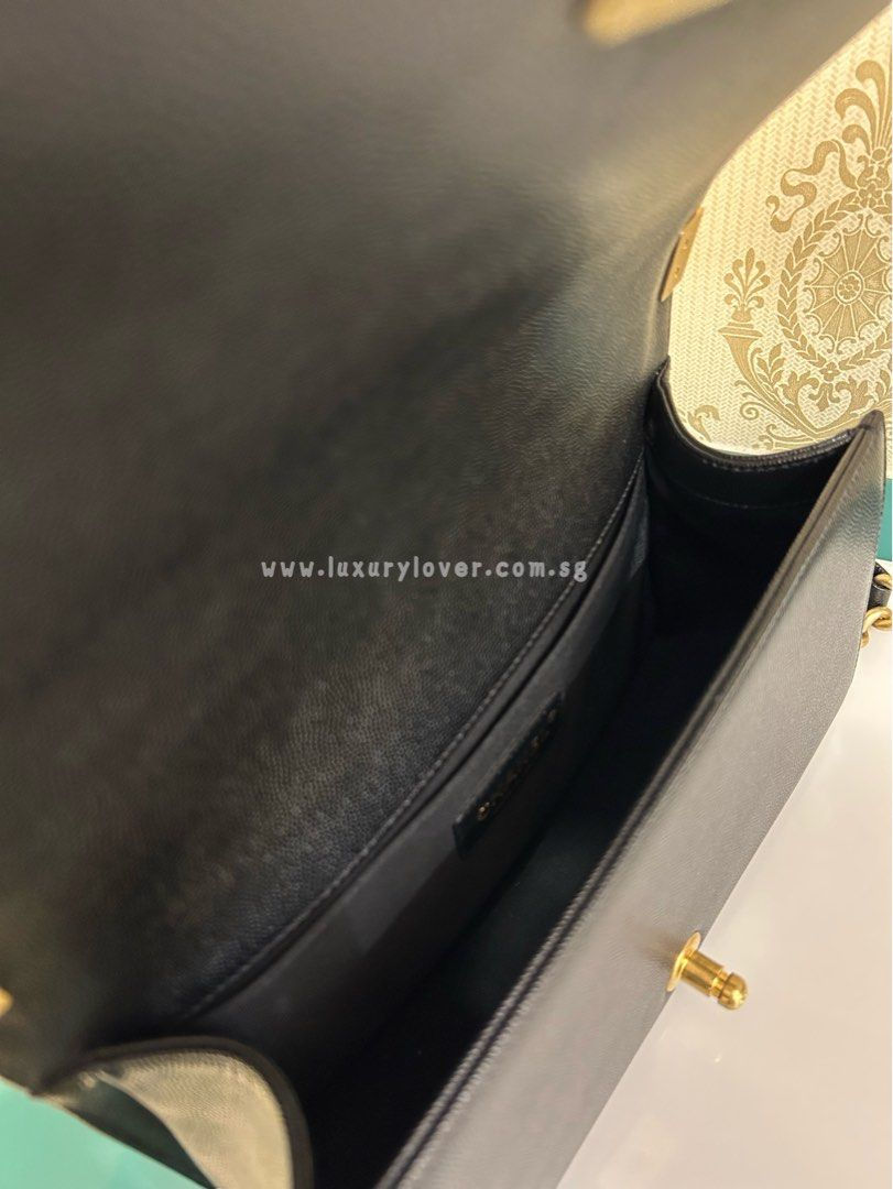 Thumbnail: #28 LNIB Chanel Boy Old Medium Black Caviar GHW