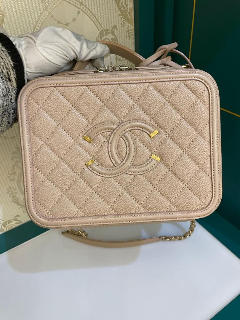 Thumbnail: #22 LNIB Chanel Vanity Case Medium Beige Caviar GHW