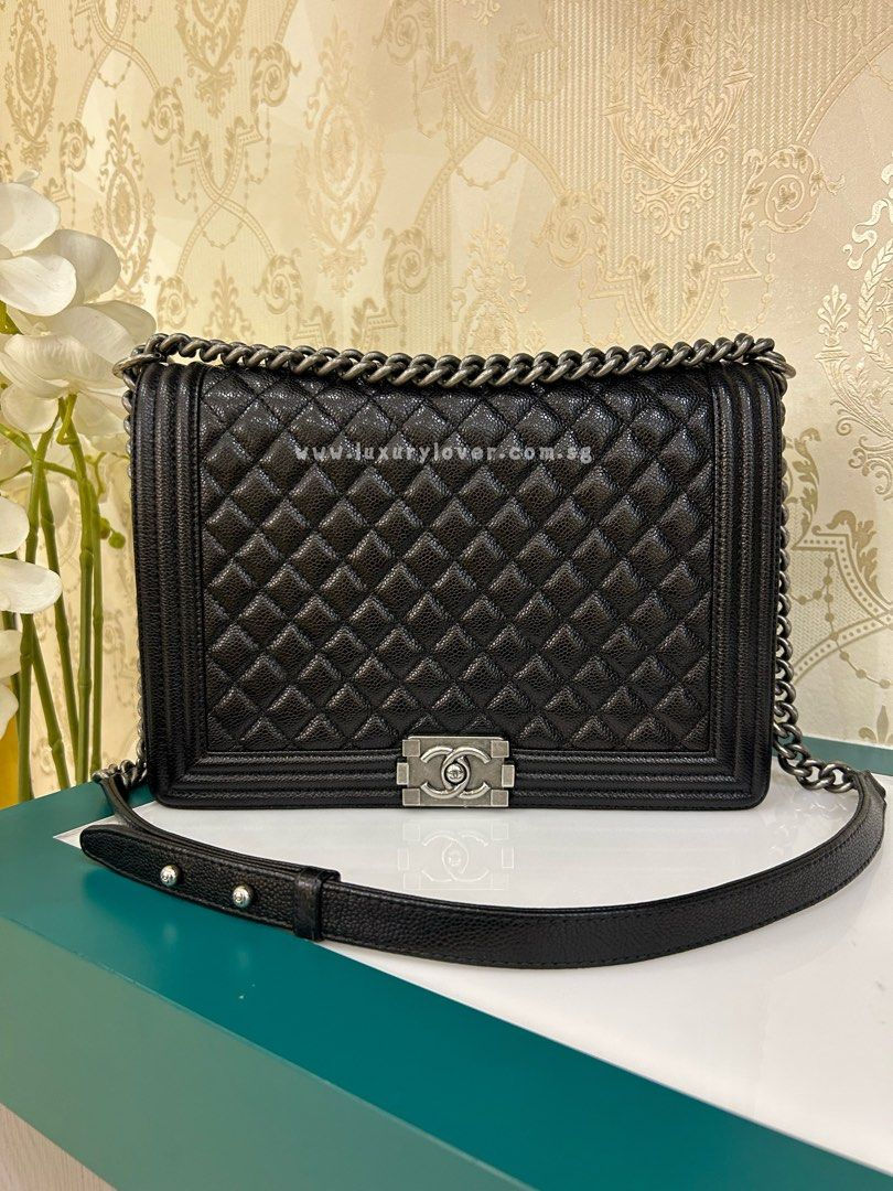 Thumbnail: #19 Like New Chanel Boy Large Black Caviar RHW