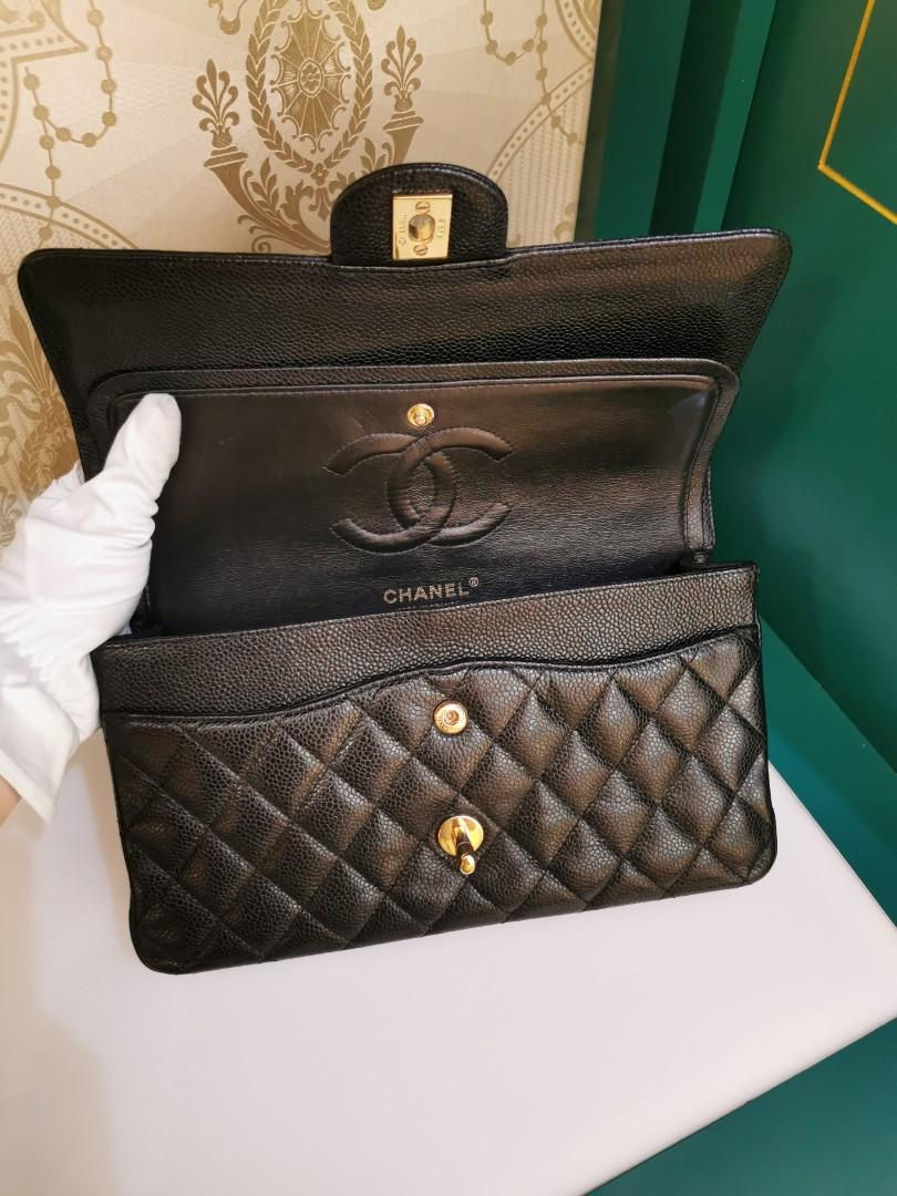 Thumbnail: #13 Chanel Classic Double Flap Medium Black Caviar GHW