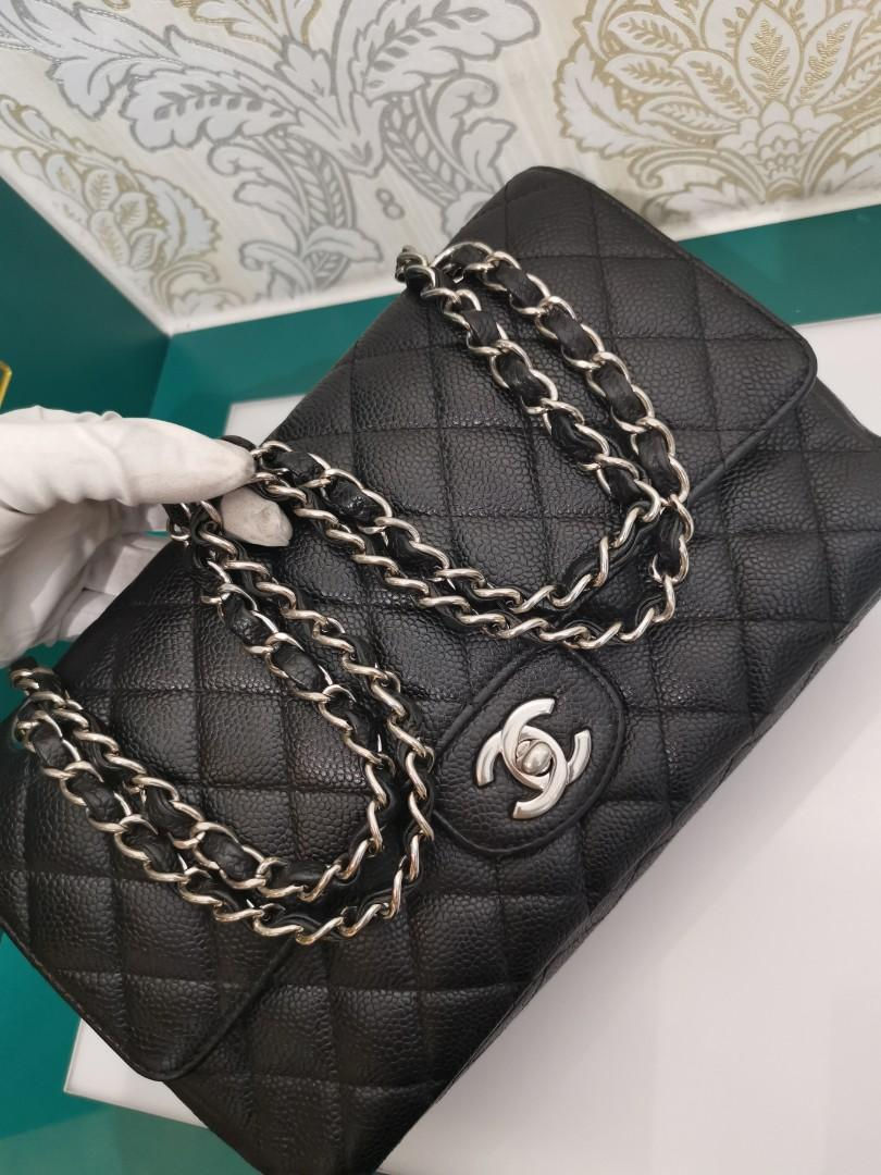 Thumbnail: #13 Chanel Medium Classic Double Flap Black Caviar SHW