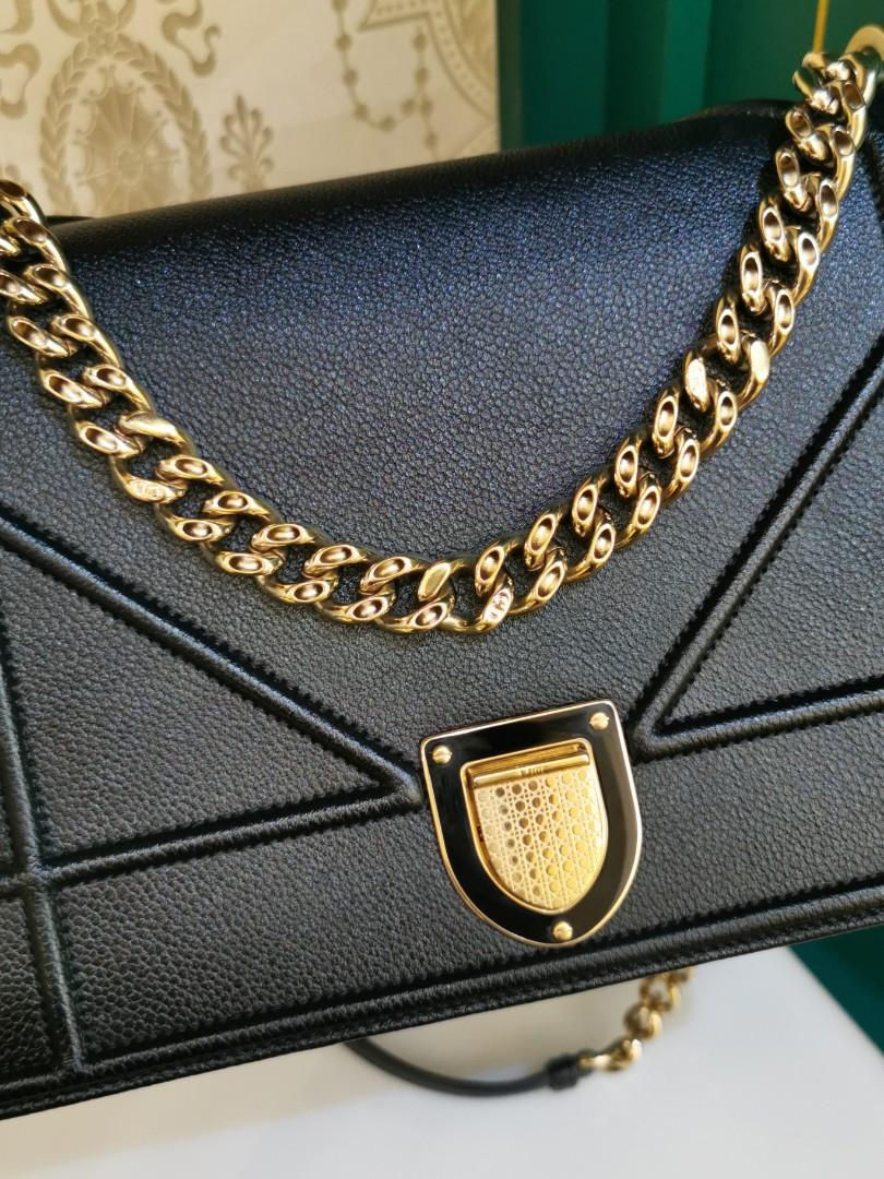 Thumbnail: Like New Dior Diorama Bag Medium Black Grained Calf Light GHW