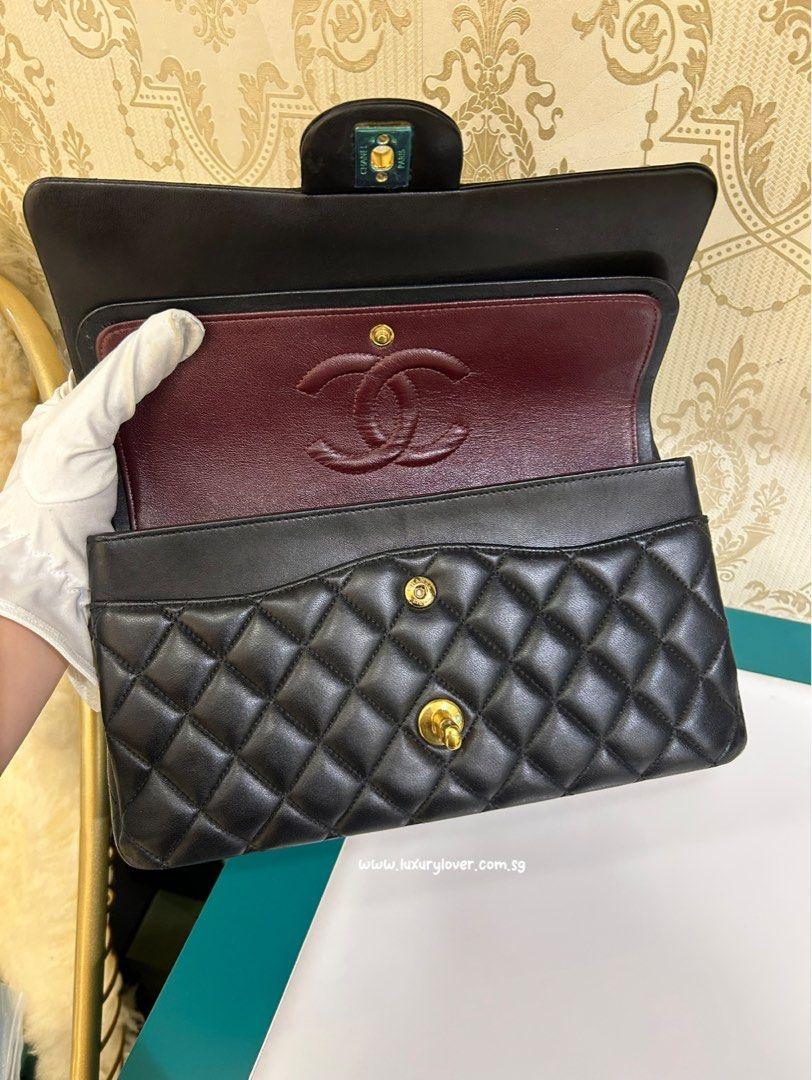 Thumbnail: Chanel Classic Double Flap Medium Black Lamb GHW(Cash S$6,780)