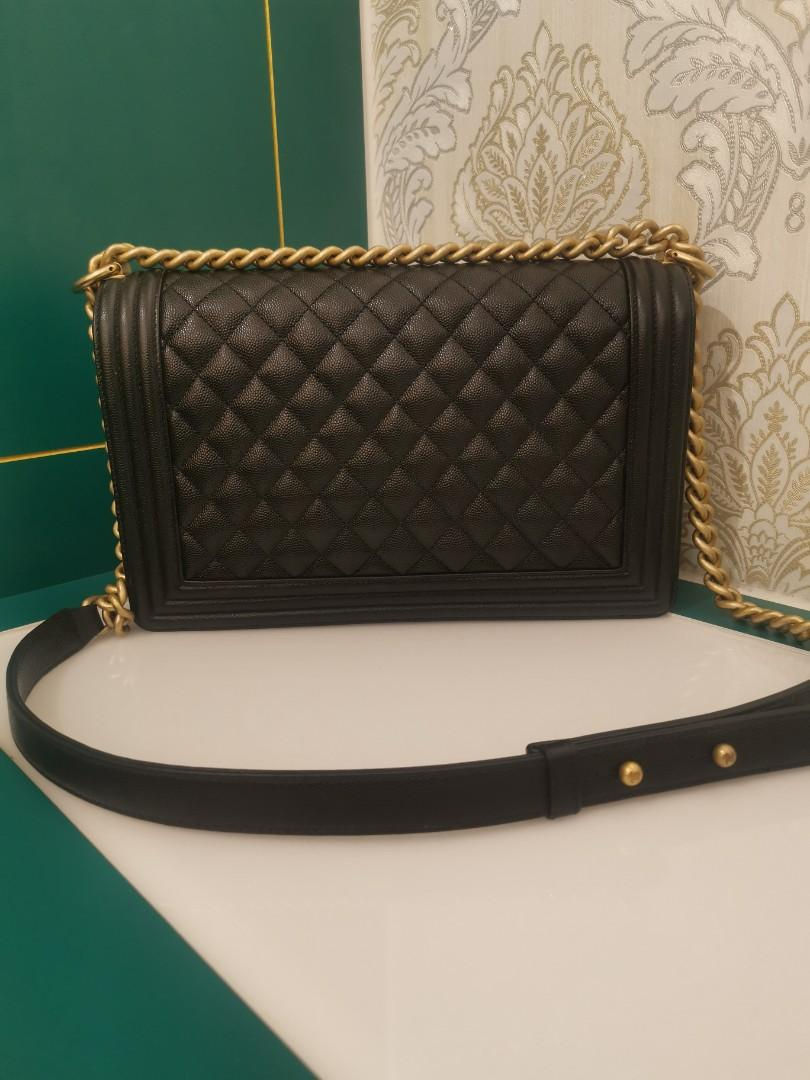 Thumbnail: #27 LNIB Chanel Boy New Medium Black Caviar with aged GHW