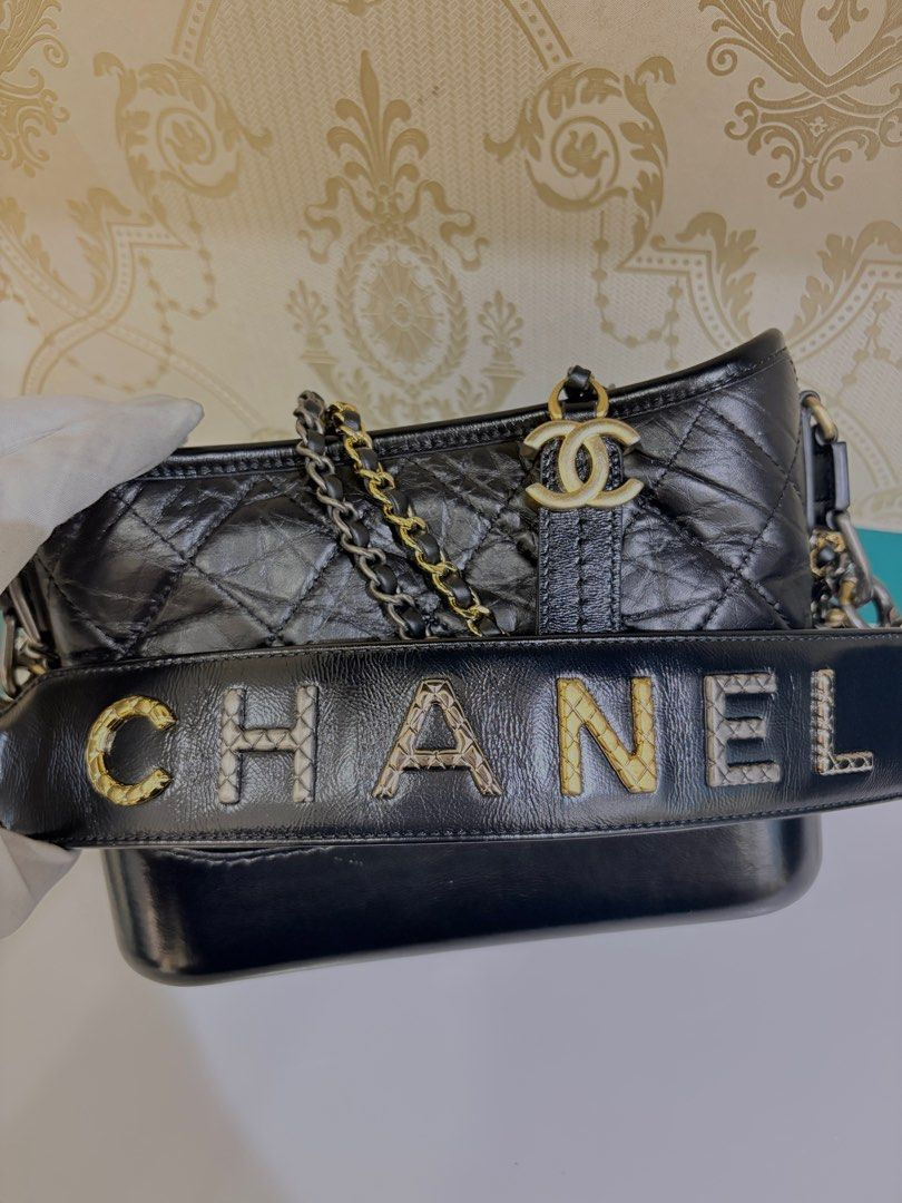 Thumbnail: Chanel Gabrielle Small Hobo with Handle Black Aged Calf 3HW(Cash S$4,180)