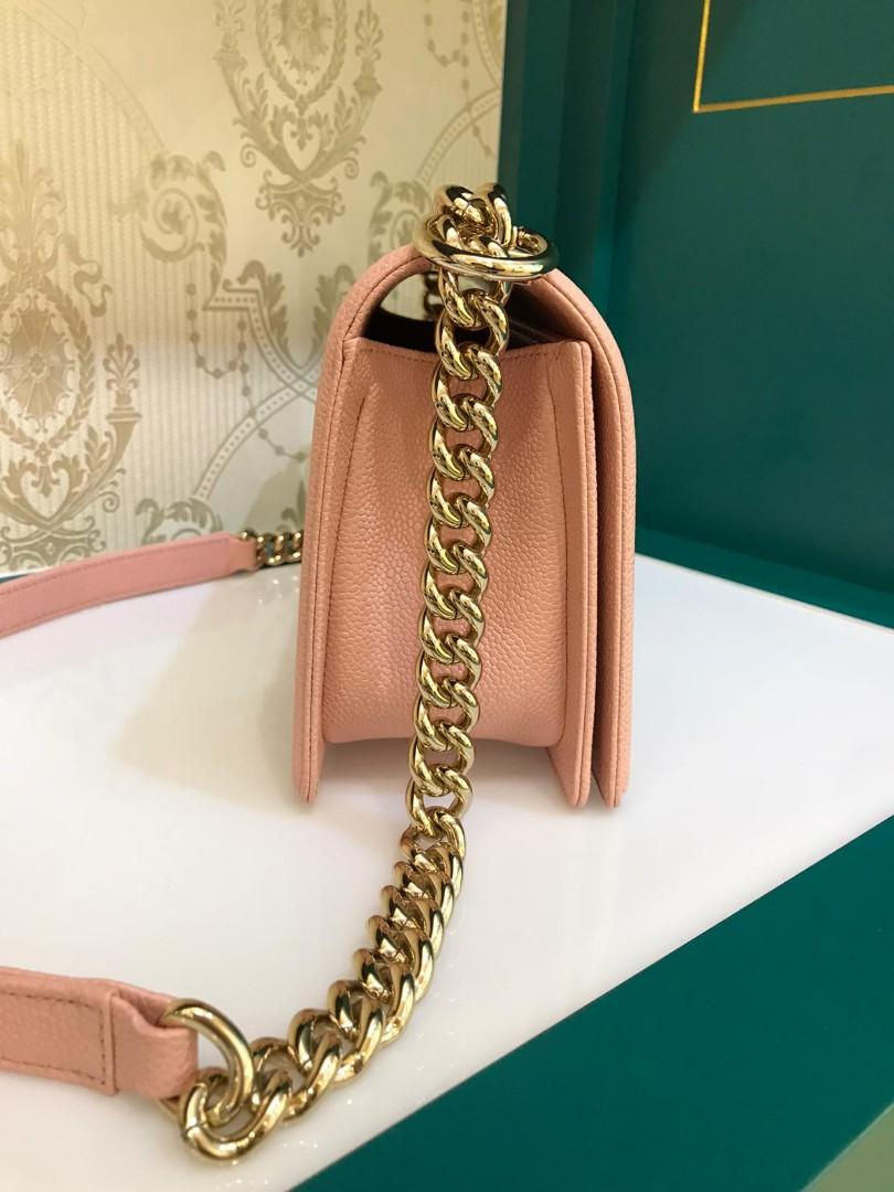 Thumbnail: #29 BNIB Chanel Boy Old Medium Sakura Pink Caviar GHW