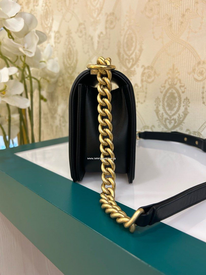 Thumbnail: #30 BNIB Chanel Boy Old Medium Black Calf GHW