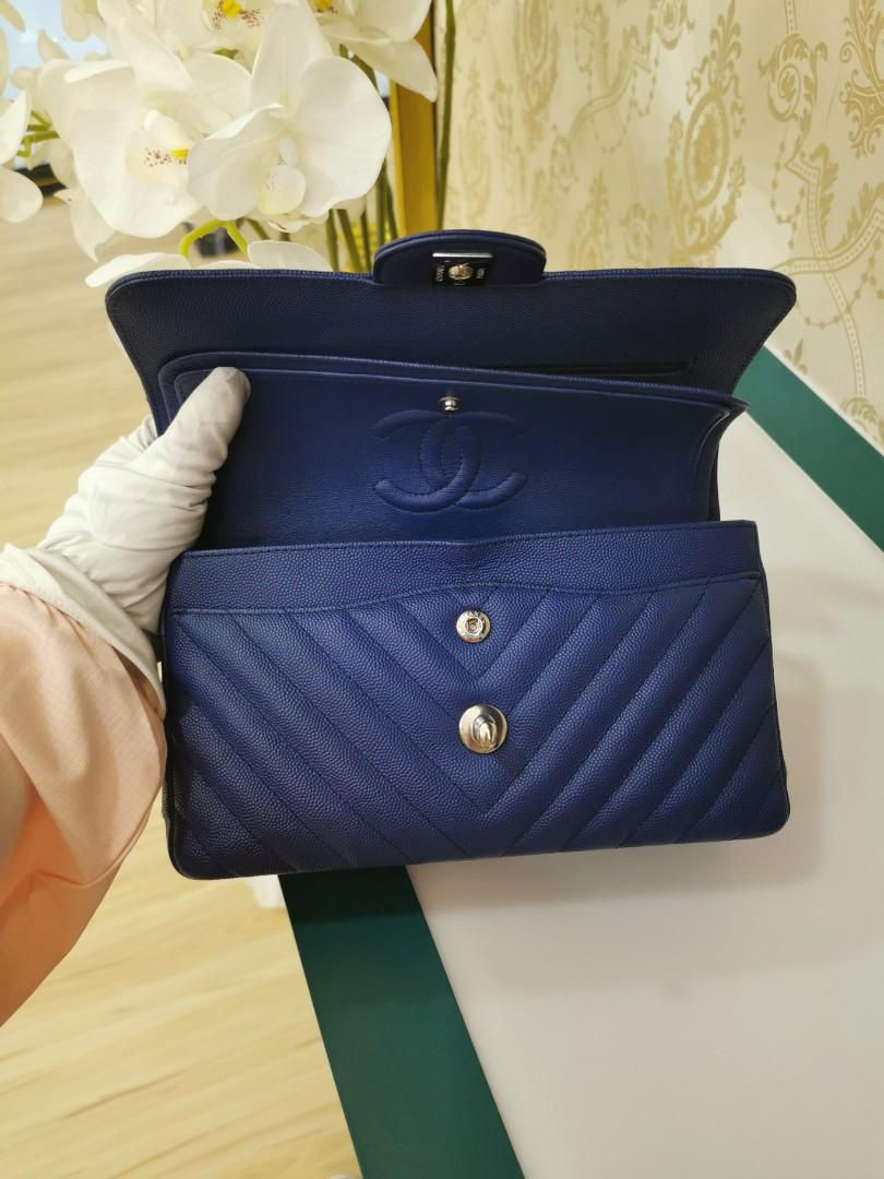 Thumbnail: #25 LNIB Chanel Classic Double Flap Small Chevron Dark Blue Caviar