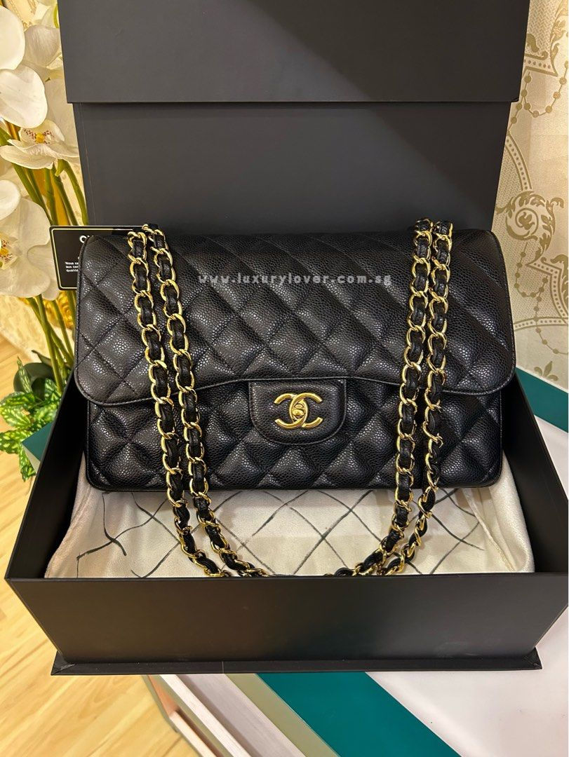 #22 LNIB Chanel Jumbo Classic Double Flap Black Caviar GHW