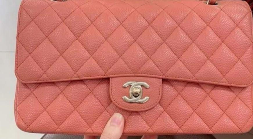 Thumbnail: Like New Chanel Medium Classic Double Flap Coral Caviar with GHW