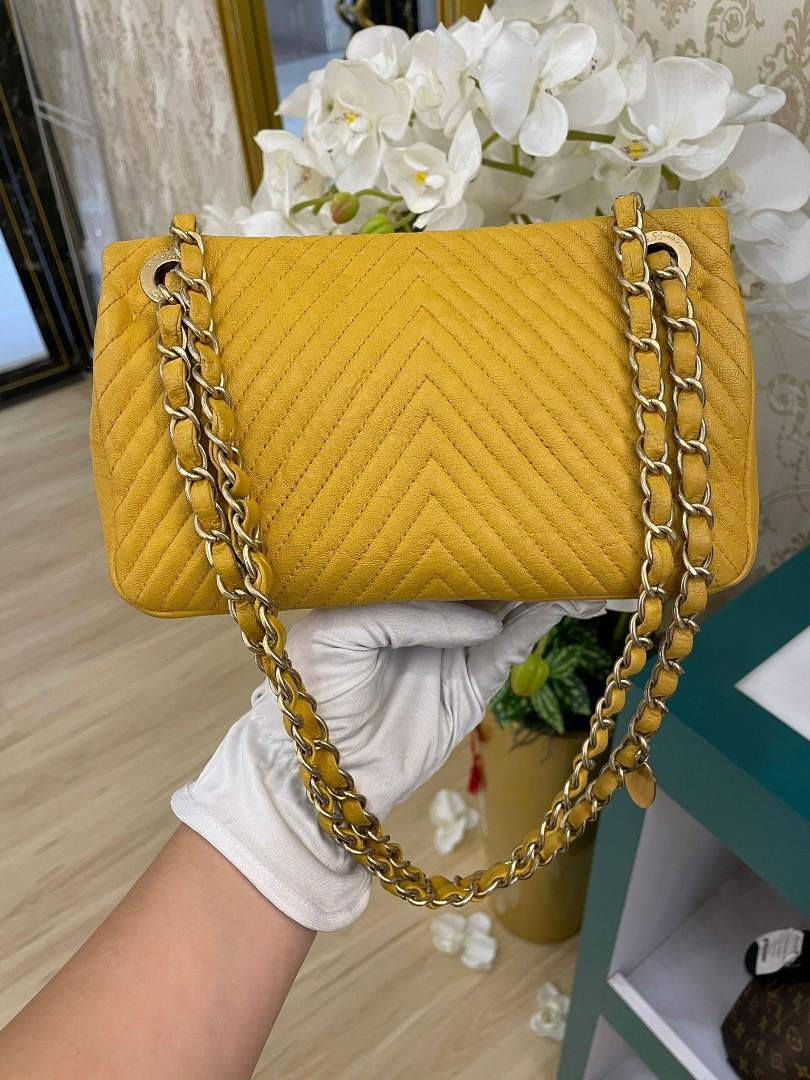 Thumbnail: #21 Chanel Single Flap Chevron Small Crumpled Lamb Yellow GHW