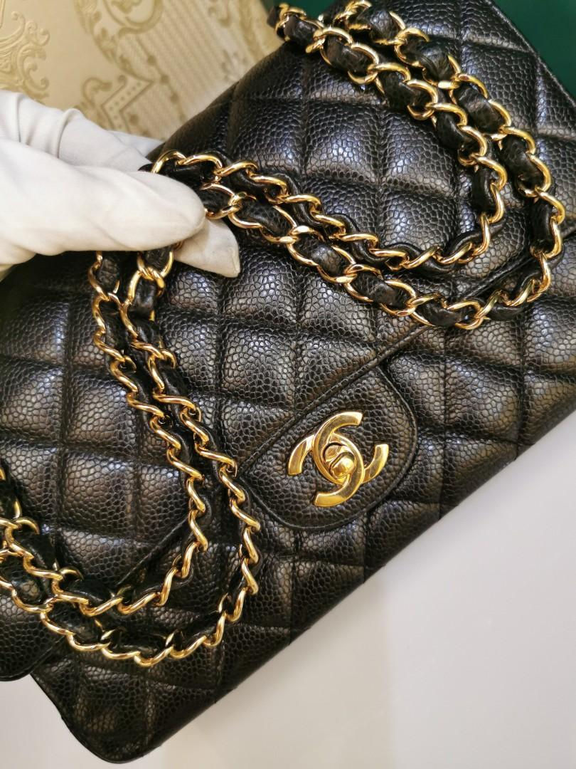 Thumbnail: #13 Chanel Classic Double Flap Medium Black Caviar GHW